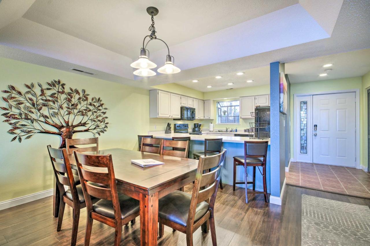 Lakefront Ozarks Condo By Golf And Restaurants! Kültér fotó