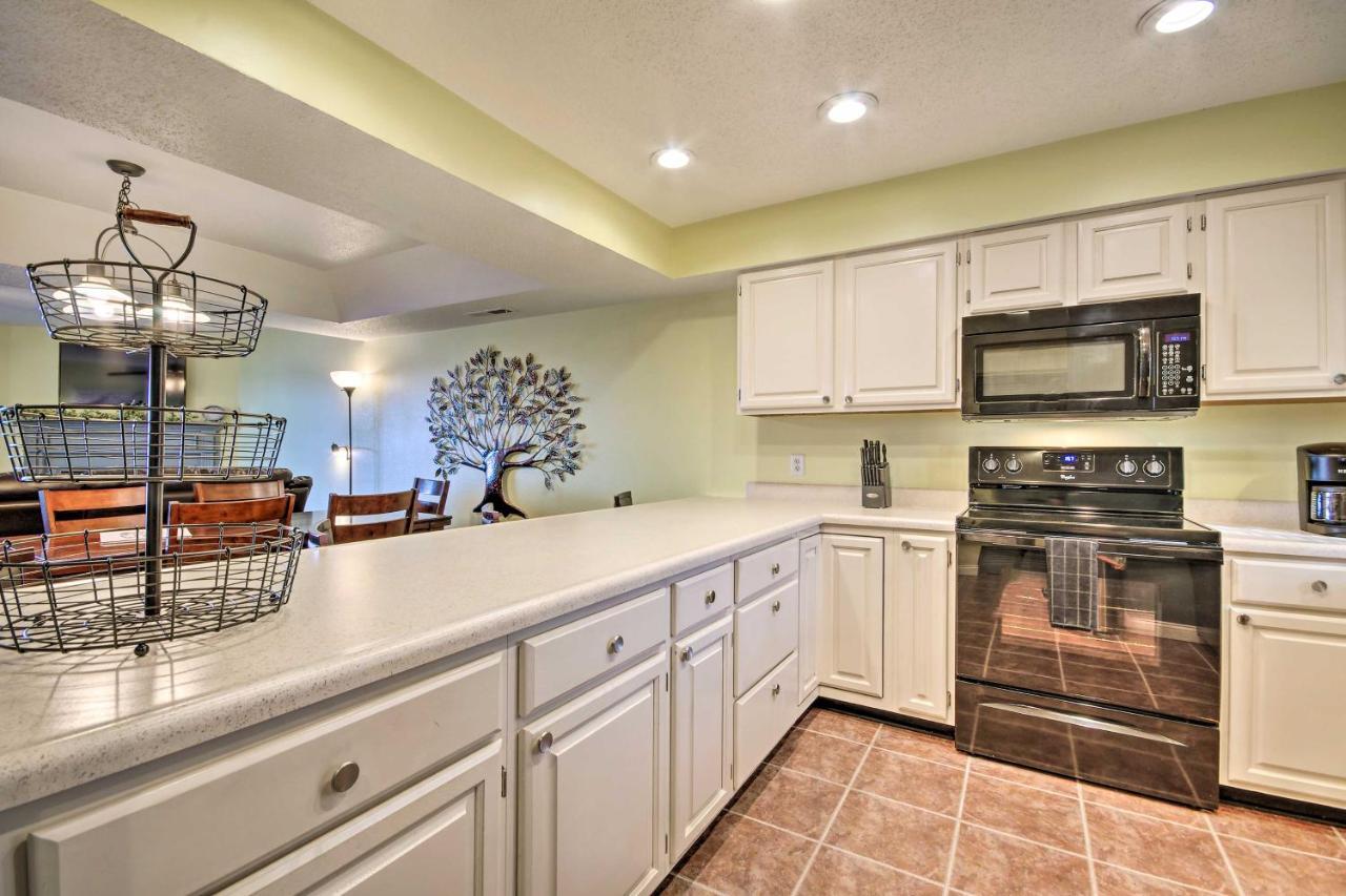 Lakefront Ozarks Condo By Golf And Restaurants! Kültér fotó