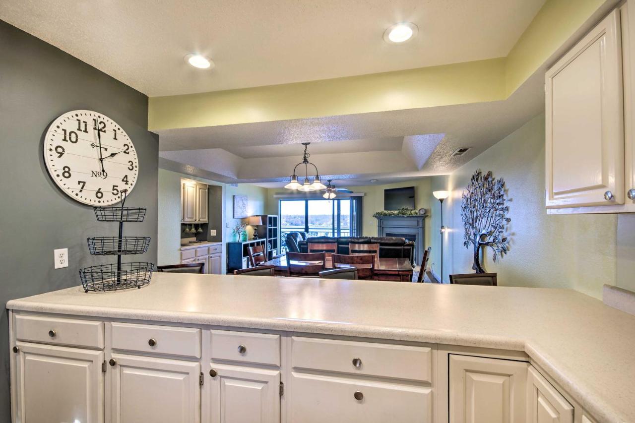 Lakefront Ozarks Condo By Golf And Restaurants! Kültér fotó